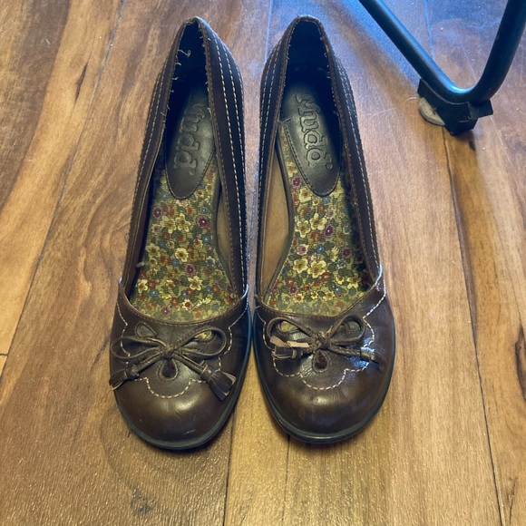 Mudd heels - Picture 3 of 10